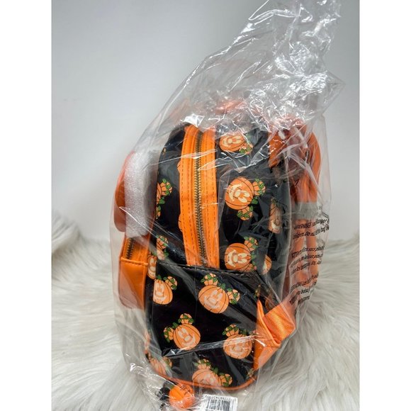 Loungefly Disney Halloween Pumpkin Mickey Mickey-O-Lantern Glow Backpack main image 4